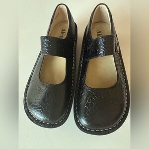 Alegria - Pal 527 - New NWOB Black EU 37 US 6.5 or 7 Beautiful Mary Jane style